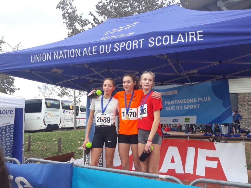 un-podium-au-cross-departemental